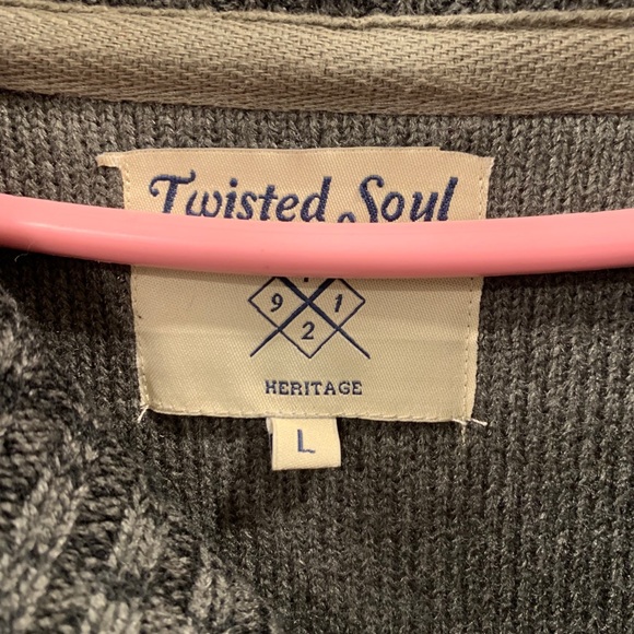 Sweater - Picture 3 of 3